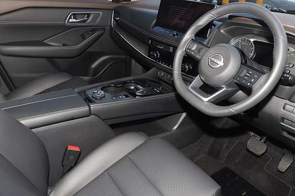 2024 Nissan X-TRAIL ST-L e-POWER T33