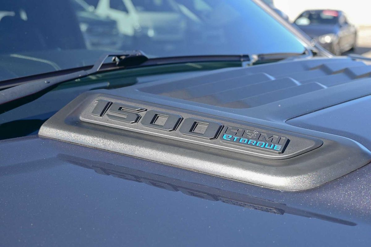 2023 RAM 1500 LIMITED RAMBOX (HYBRID) DT MY22 4X4