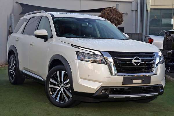2023 Nissan Pathfinder Ti-L R53