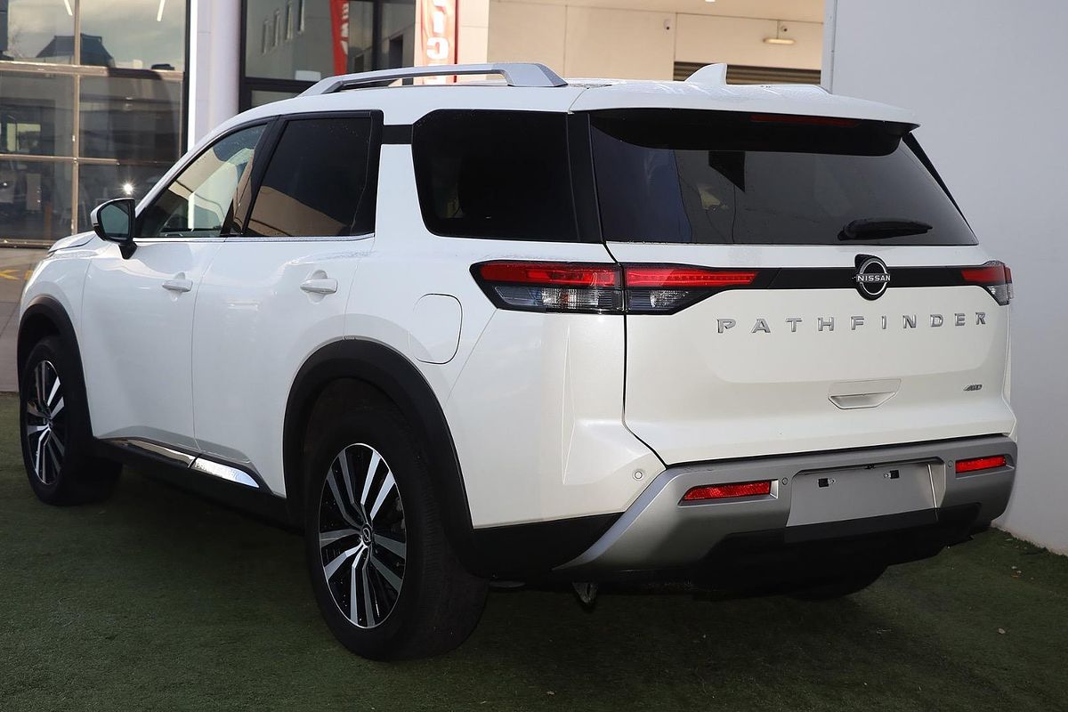 2023 Nissan Pathfinder Ti-L R53