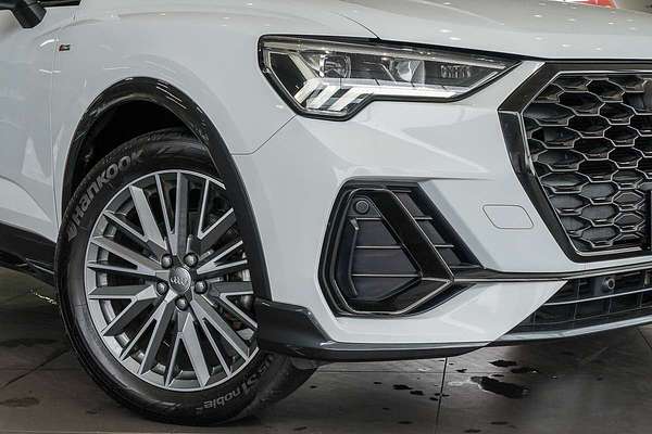 2020 Audi Q3 35 TFSI S line F3