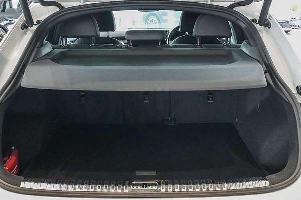 2020 Audi Q3 35 TFSI S line F3