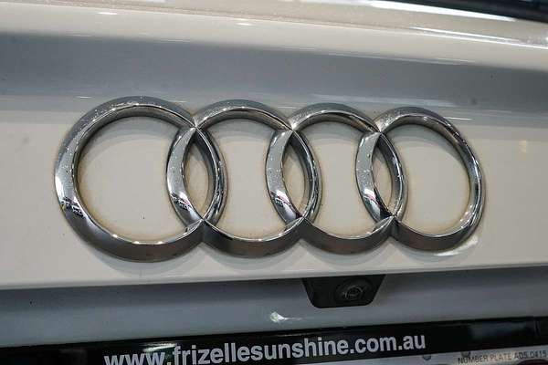 2020 Audi Q3 35 TFSI S line F3