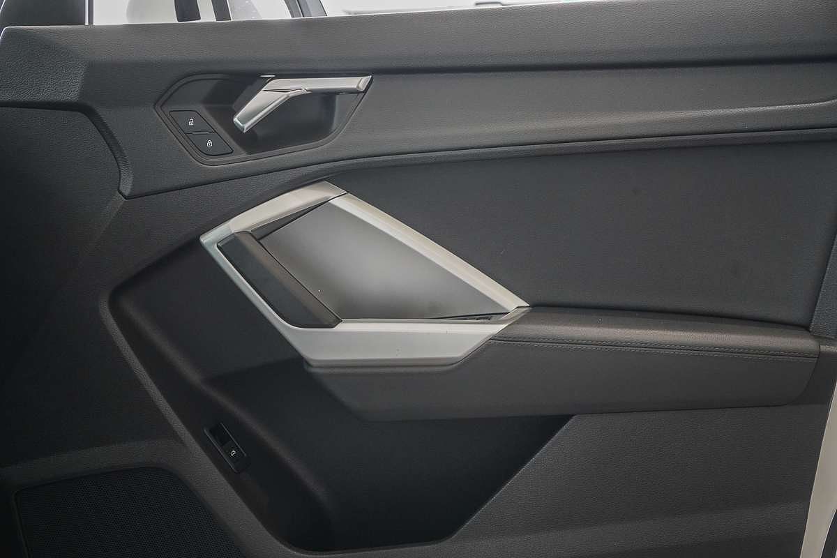 2019 Audi Q3 35 TFSI F3