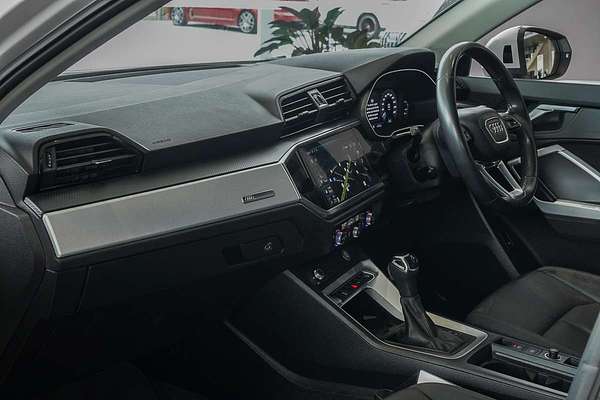 2019 Audi Q3 35 TFSI F3