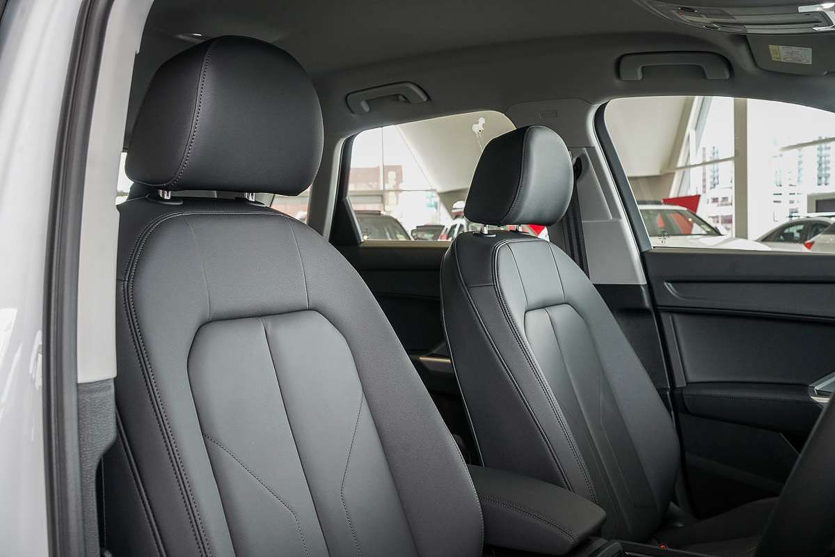 2024 Audi Q3 35 TFSI F3