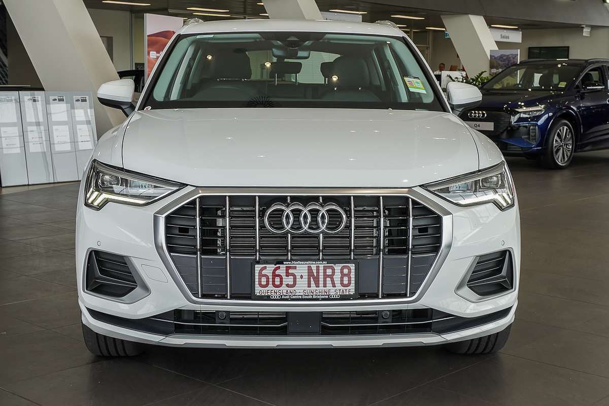 2024 Audi Q3 35 TFSI F3