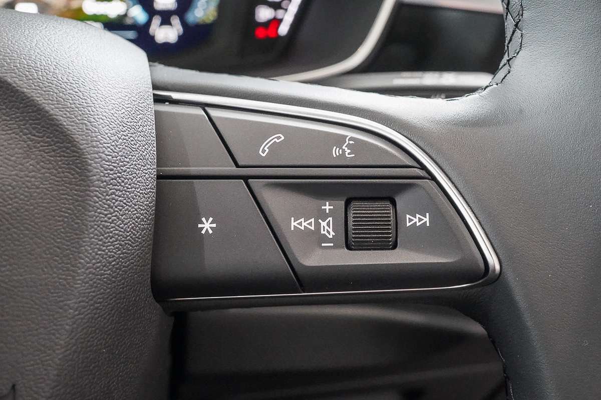 2024 Audi Q3 35 TFSI F3