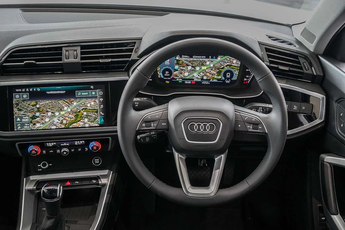 2024 Audi Q3 35 TFSI F3
