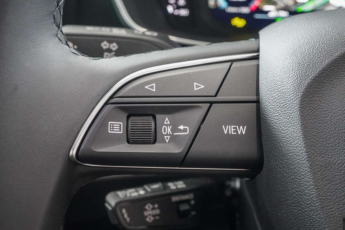 2024 Audi Q3 35 TFSI F3