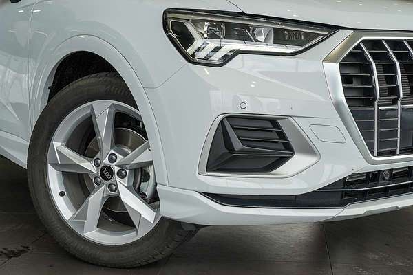 2024 Audi Q3 35 TFSI F3