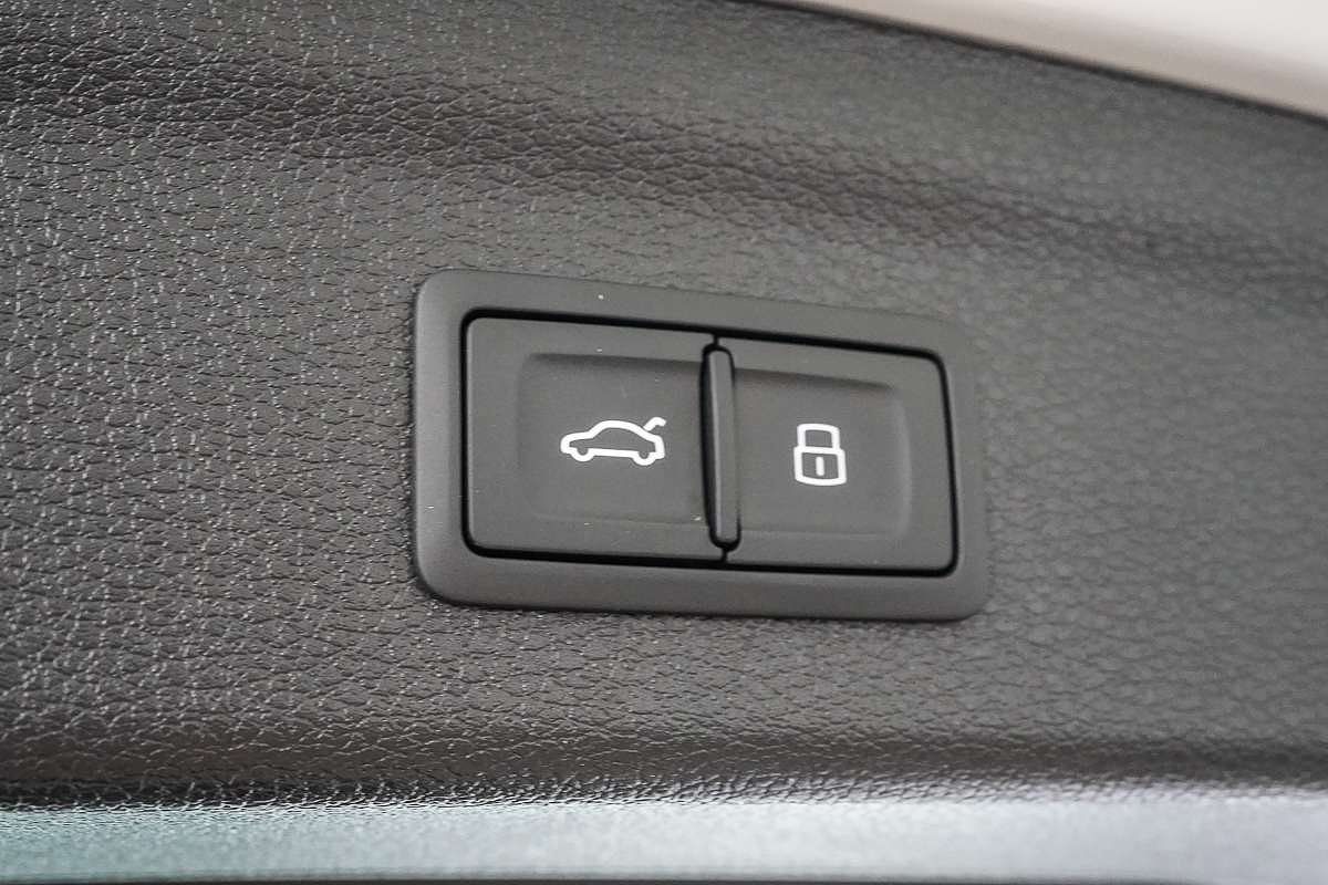 2024 Audi Q3 35 TFSI F3