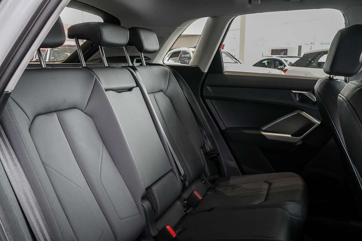 2024 Audi Q3 35 TFSI F3