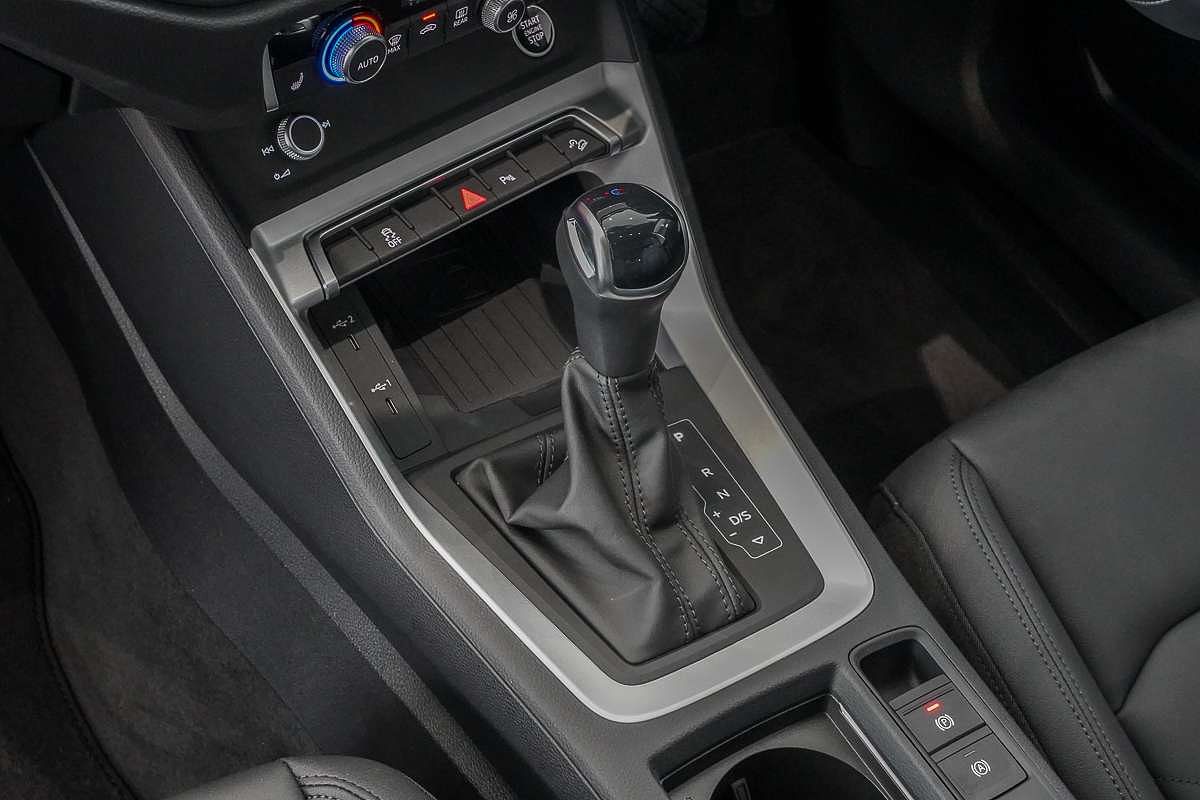 2024 Audi Q3 35 TFSI F3