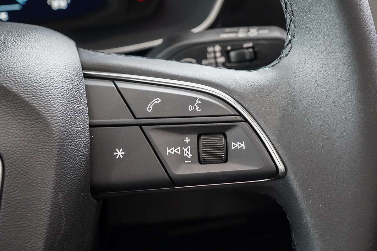 2024 Audi Q3 35 TFSI F3
