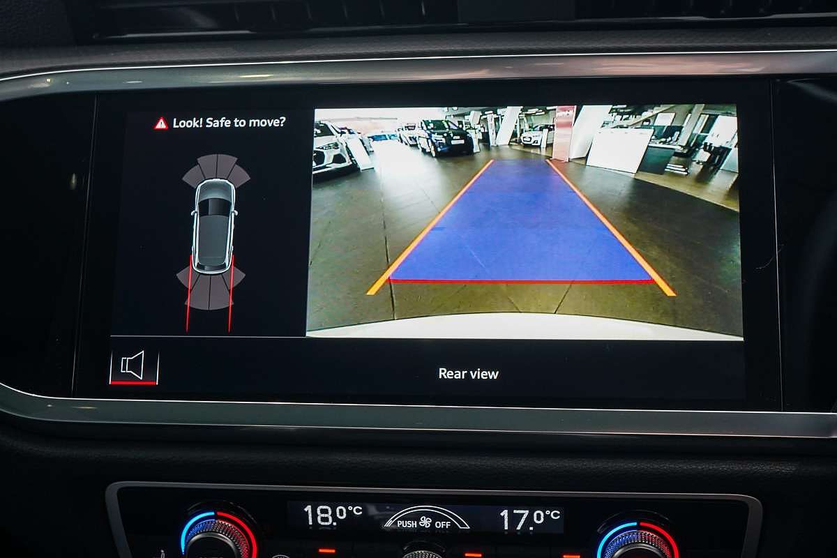2024 Audi Q3 35 TFSI F3