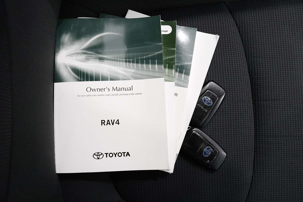 2021 Toyota RAV4 GX AXAH54R