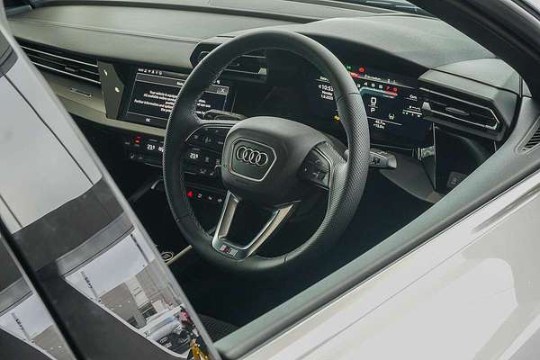 2024 Audi A3 35 TFSI S line GY