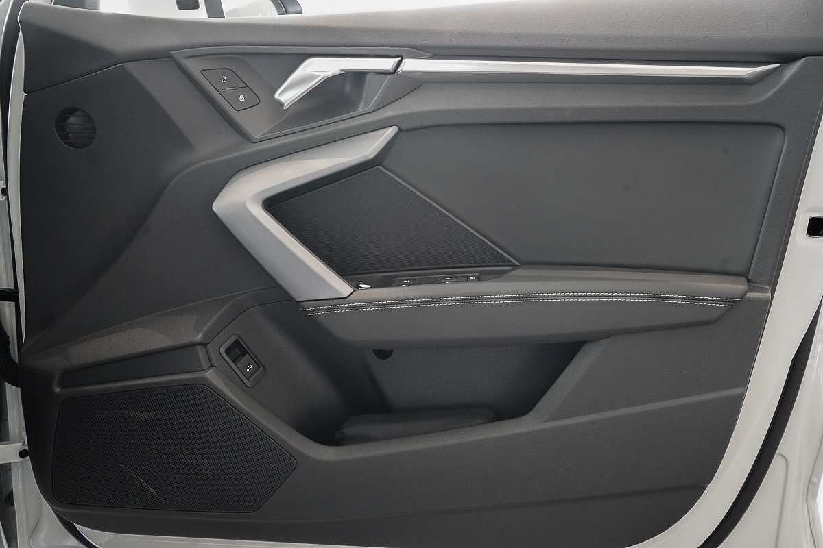 2024 Audi A3 35 TFSI S line GY
