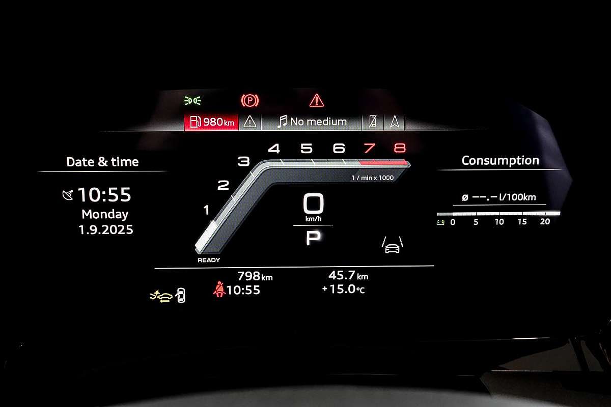 2024 Audi A3 35 TFSI S line GY