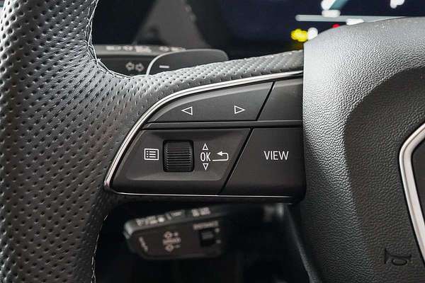 2024 Audi A3 35 TFSI S line GY
