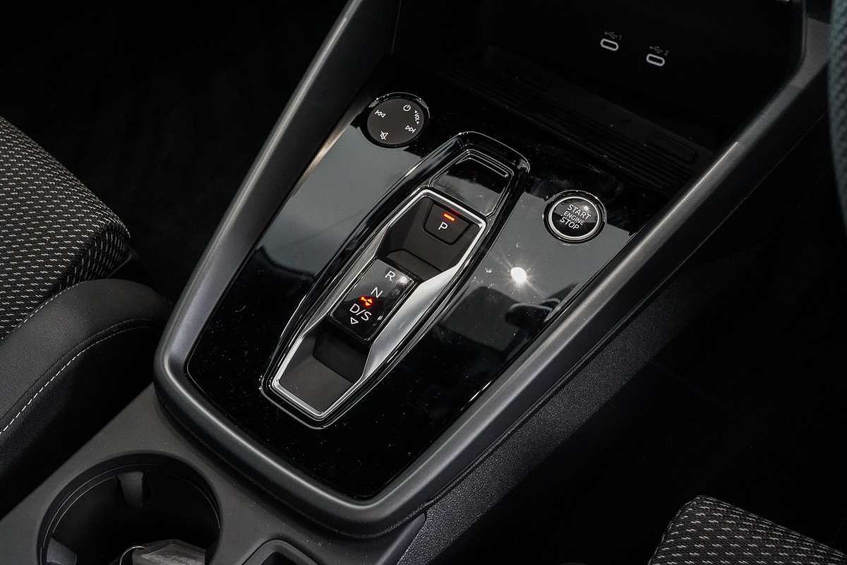 2024 Audi A3 35 TFSI S line GY