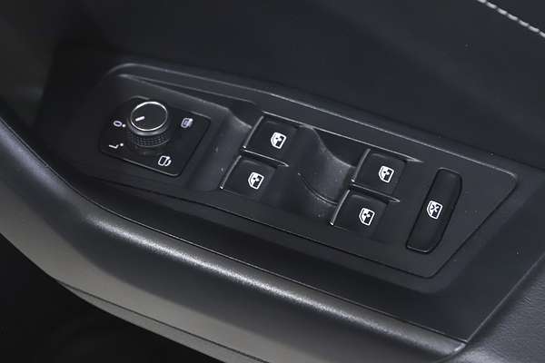 2022 Volkswagen T-Roc 110TSI Style D11