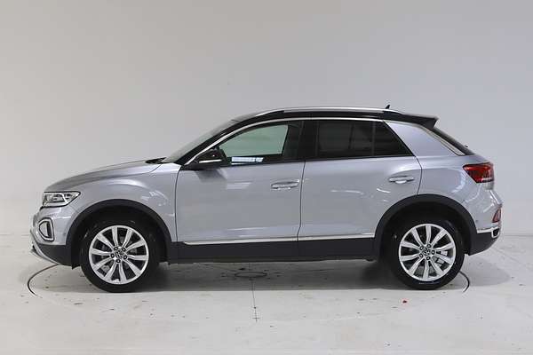 2022 Volkswagen T-Roc 110TSI Style D11