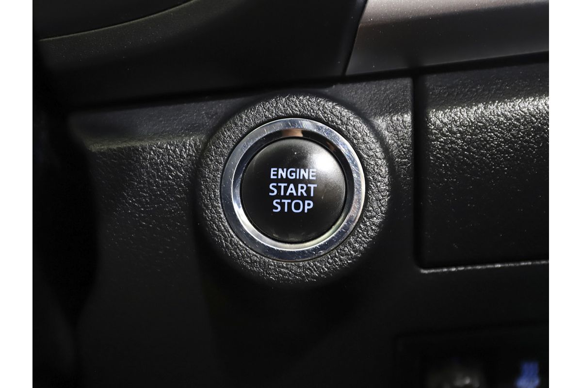 Hilux 4x4 SR5 2.8L T Diesel Automatic Double Cab