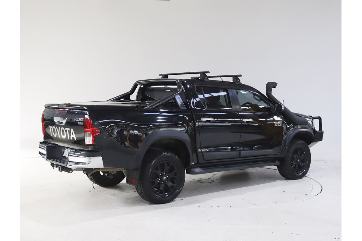 Hilux 4x4 SR5 2.8L T Diesel Automatic Double Cab