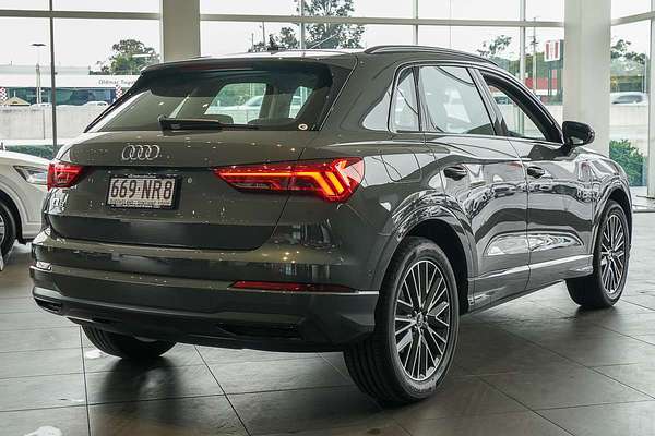 2024 Audi Q3 35 TFSI F3