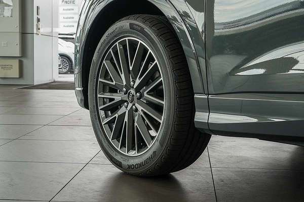 2024 Audi Q3 35 TFSI F3