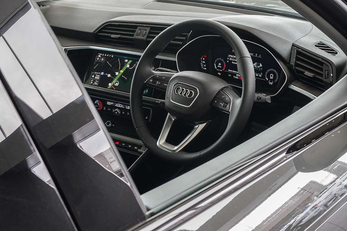 2024 Audi Q3 35 TFSI F3