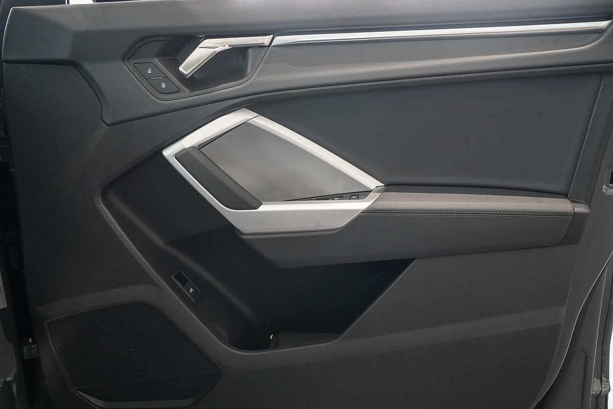 2024 Audi Q3 35 TFSI F3