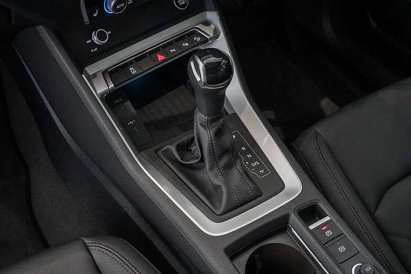 2024 Audi Q3 35 TFSI F3