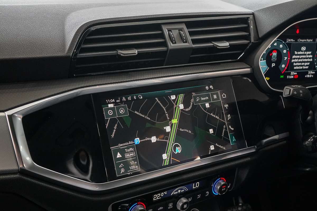 2024 Audi Q3 35 TFSI F3
