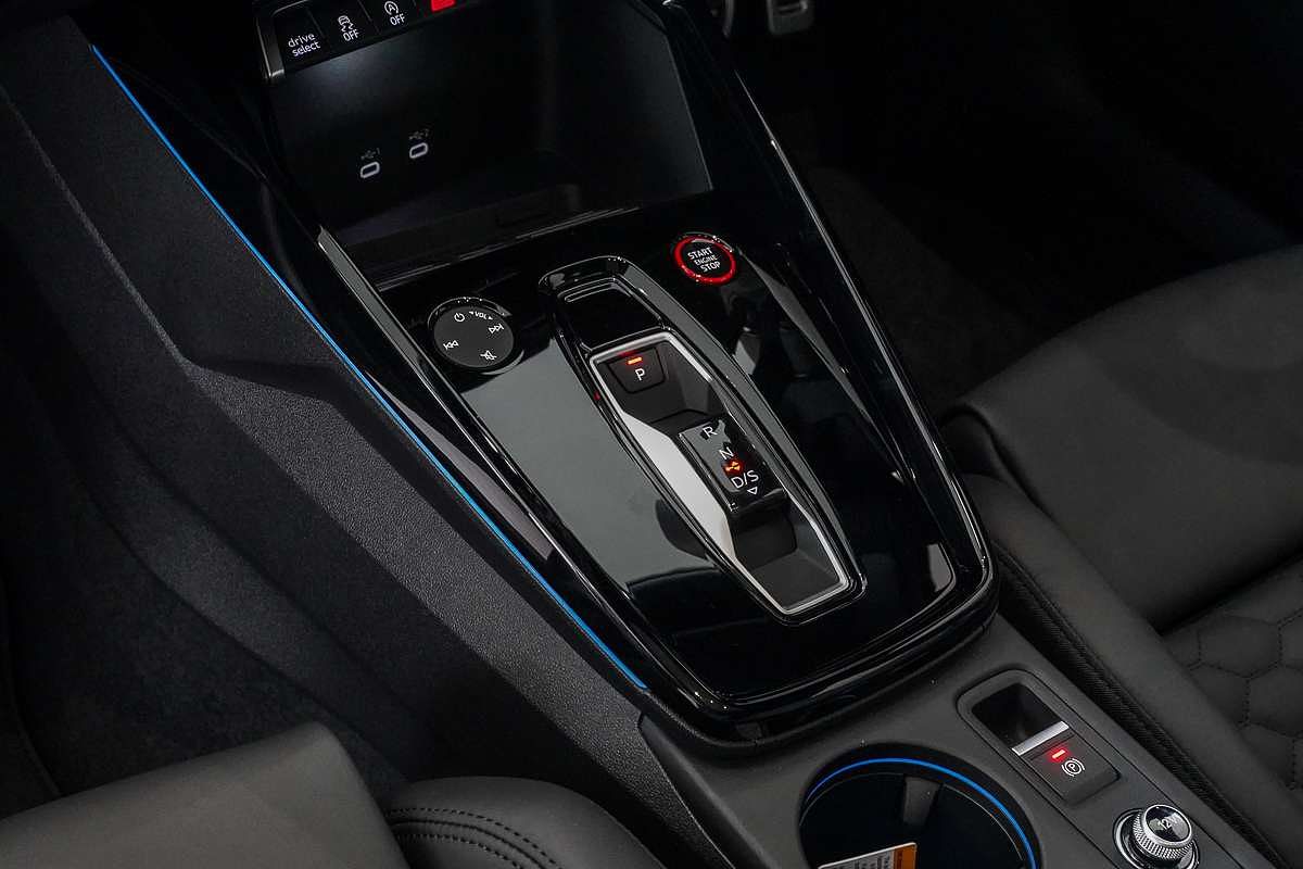 2025 Audi RS3 GY
