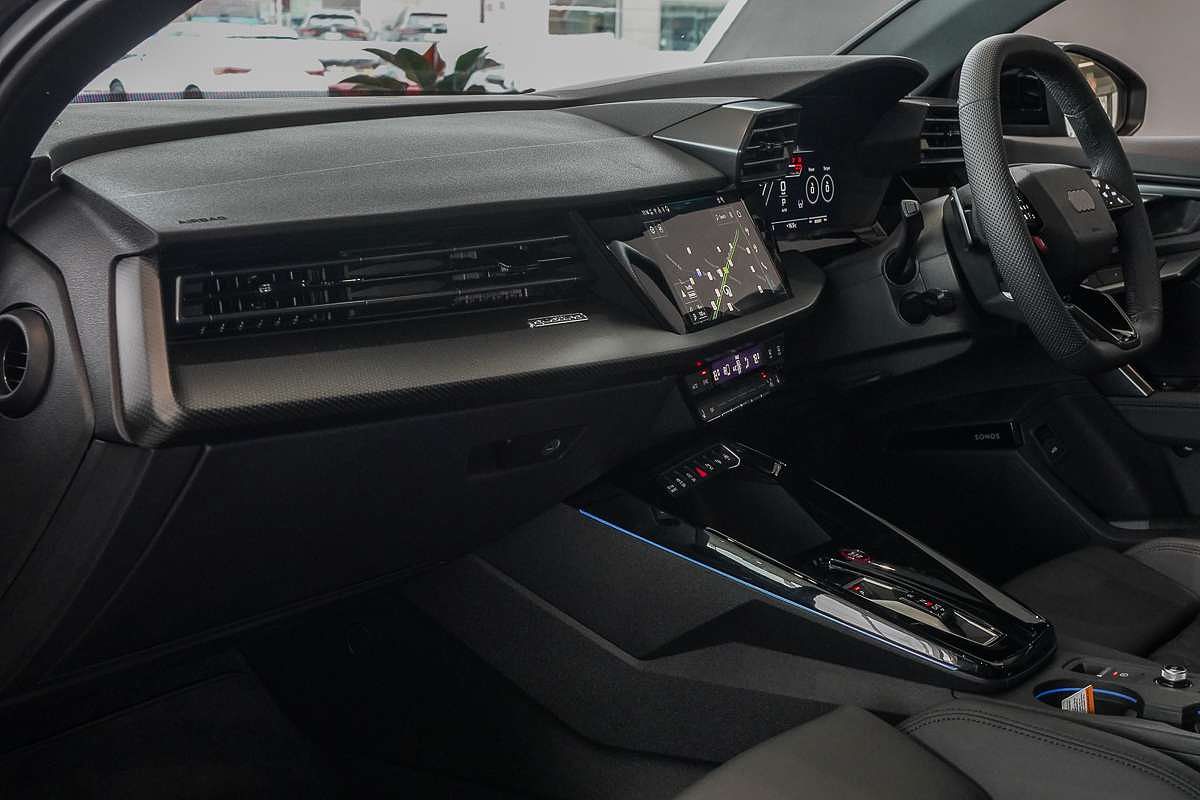 2025 Audi RS3 GY