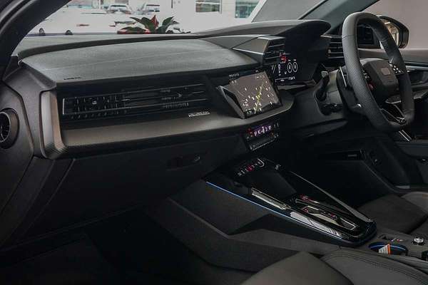 2025 Audi RS3 GY