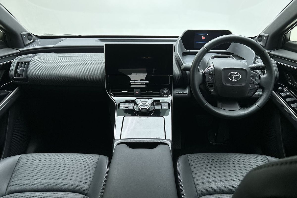 2023 Toyota bZ4X YEAM15R