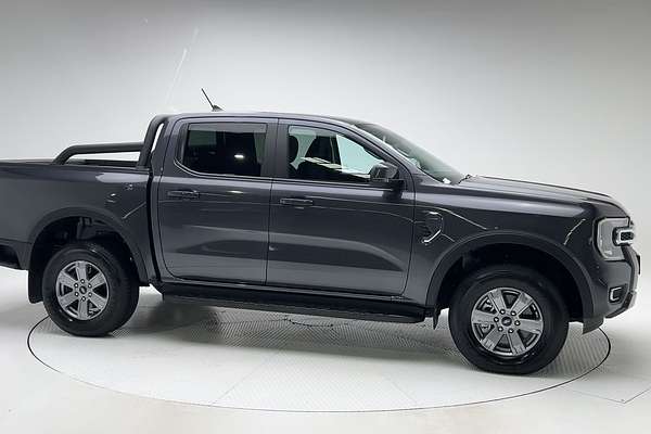 2024 Ford Ranger XLT 4X4 2.0L
