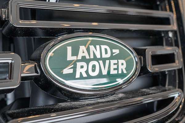 2024 Land Rover Range Rover Velar P250 Dynamic SE L560