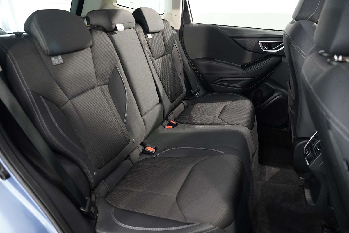 2023 Subaru Forester 2.5i-L S5