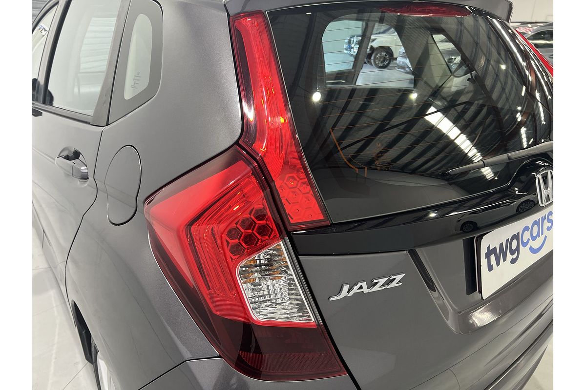 2017 Honda Jazz VTi GF