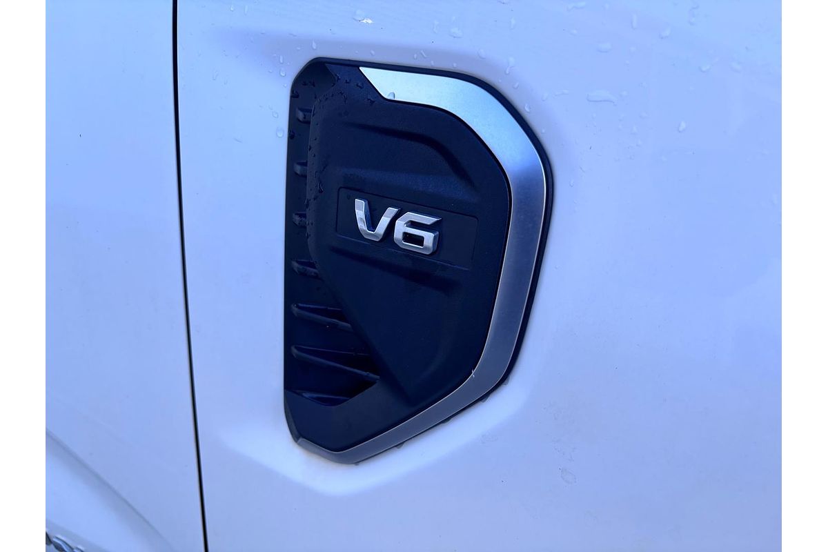 2022 Ford Everest Platinum 3.0L
