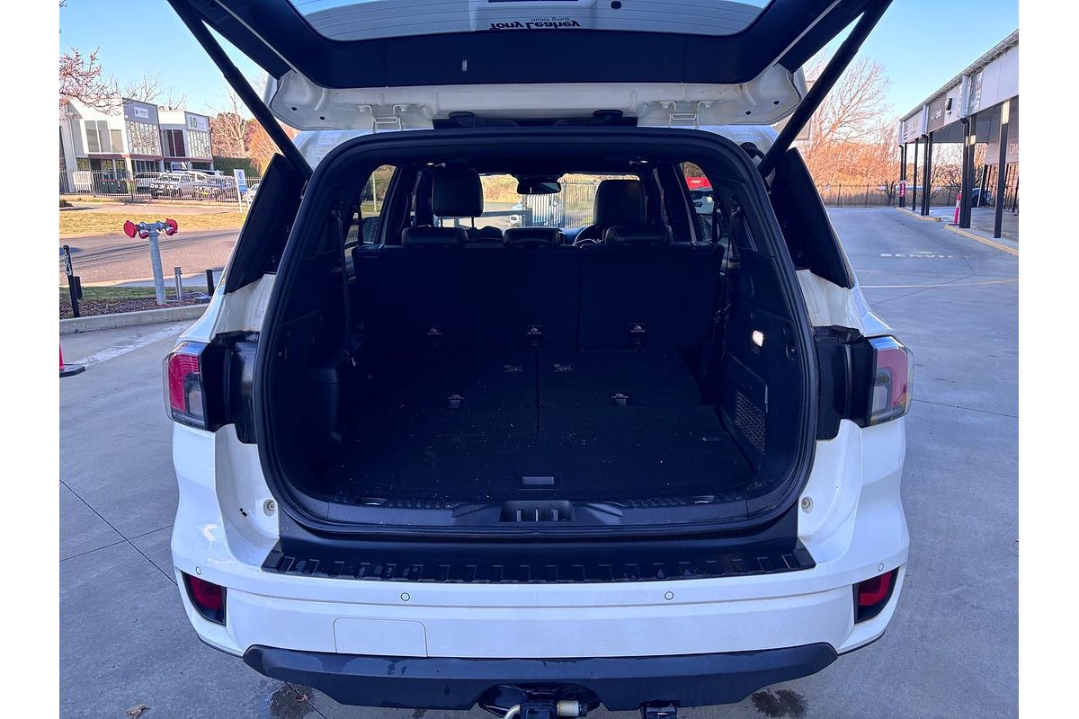 2022 Ford Everest Platinum 3.0L
