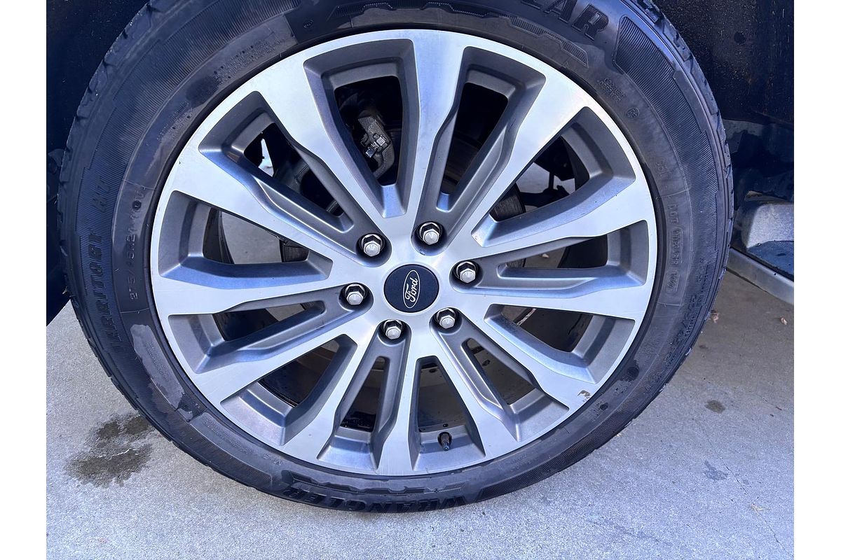 2022 Ford Everest Platinum 3.0L