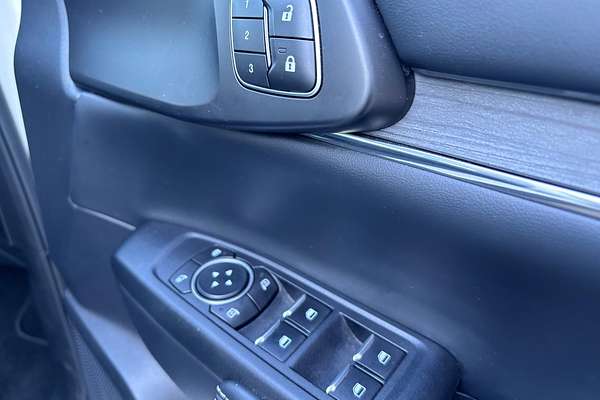 2022 Ford Everest Platinum 3.0L