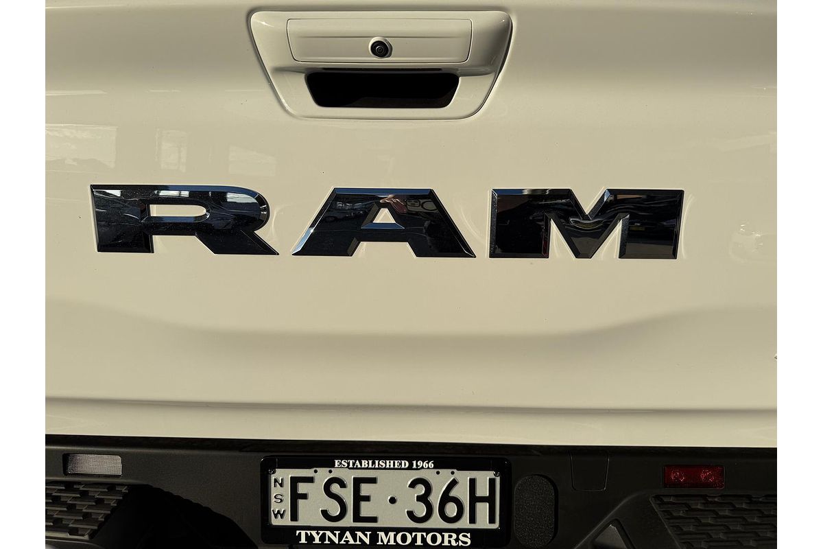 2025 RAM 1500 Laramie Sport Hurricane SO RamBox DT 4X4 SWB