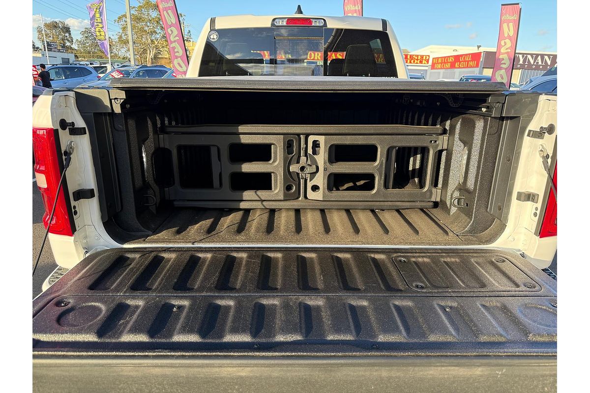 2025 RAM 1500 Laramie Sport Hurricane SO RamBox DT 4X4 SWB